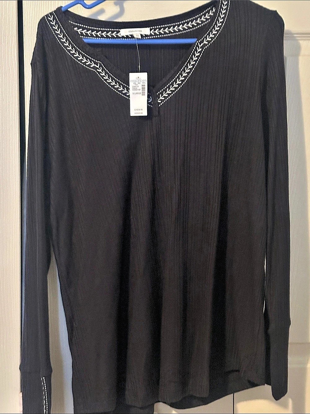 maurices Embroidered Tunic in Black XL NWT